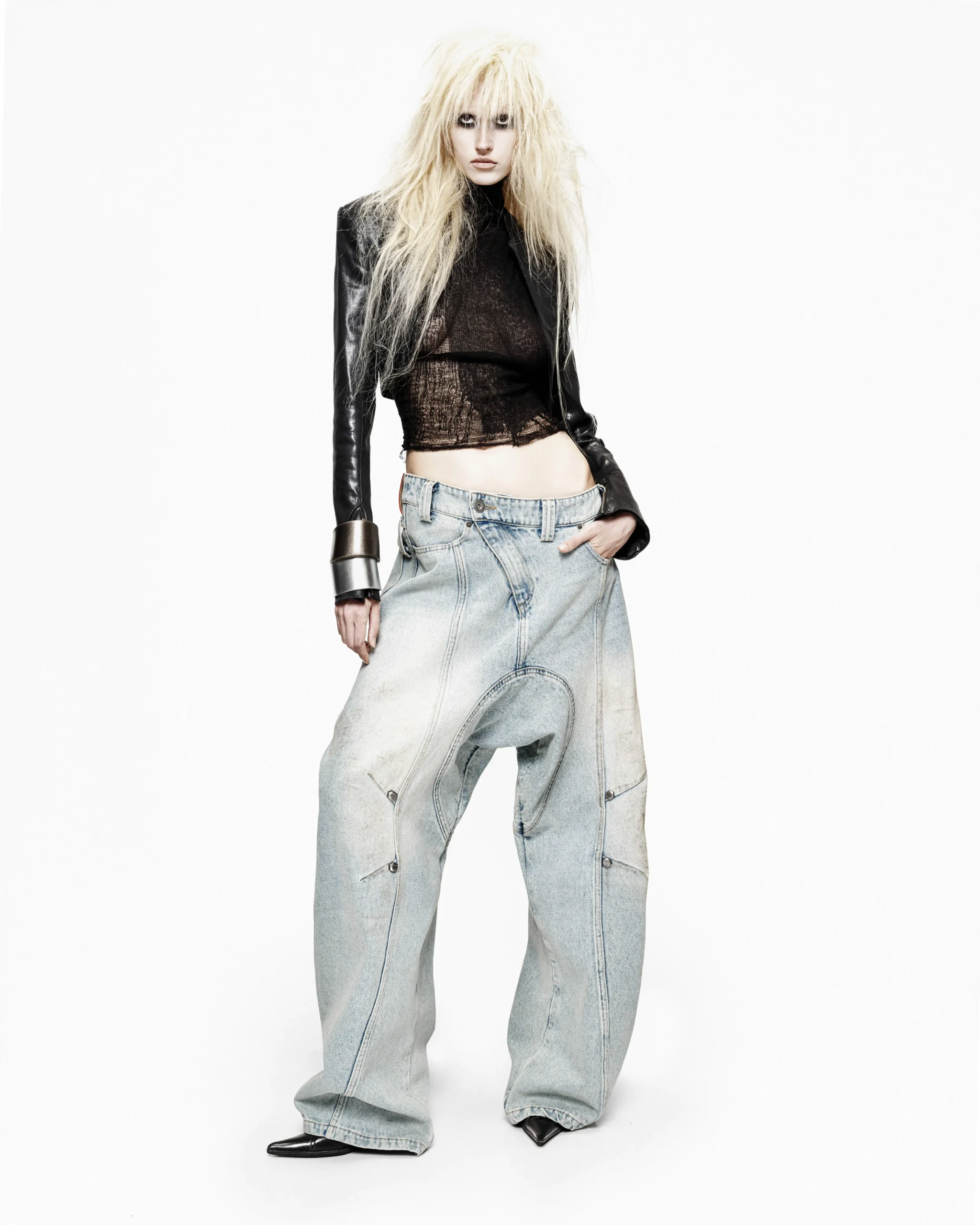 STORY LOOPER JEANS