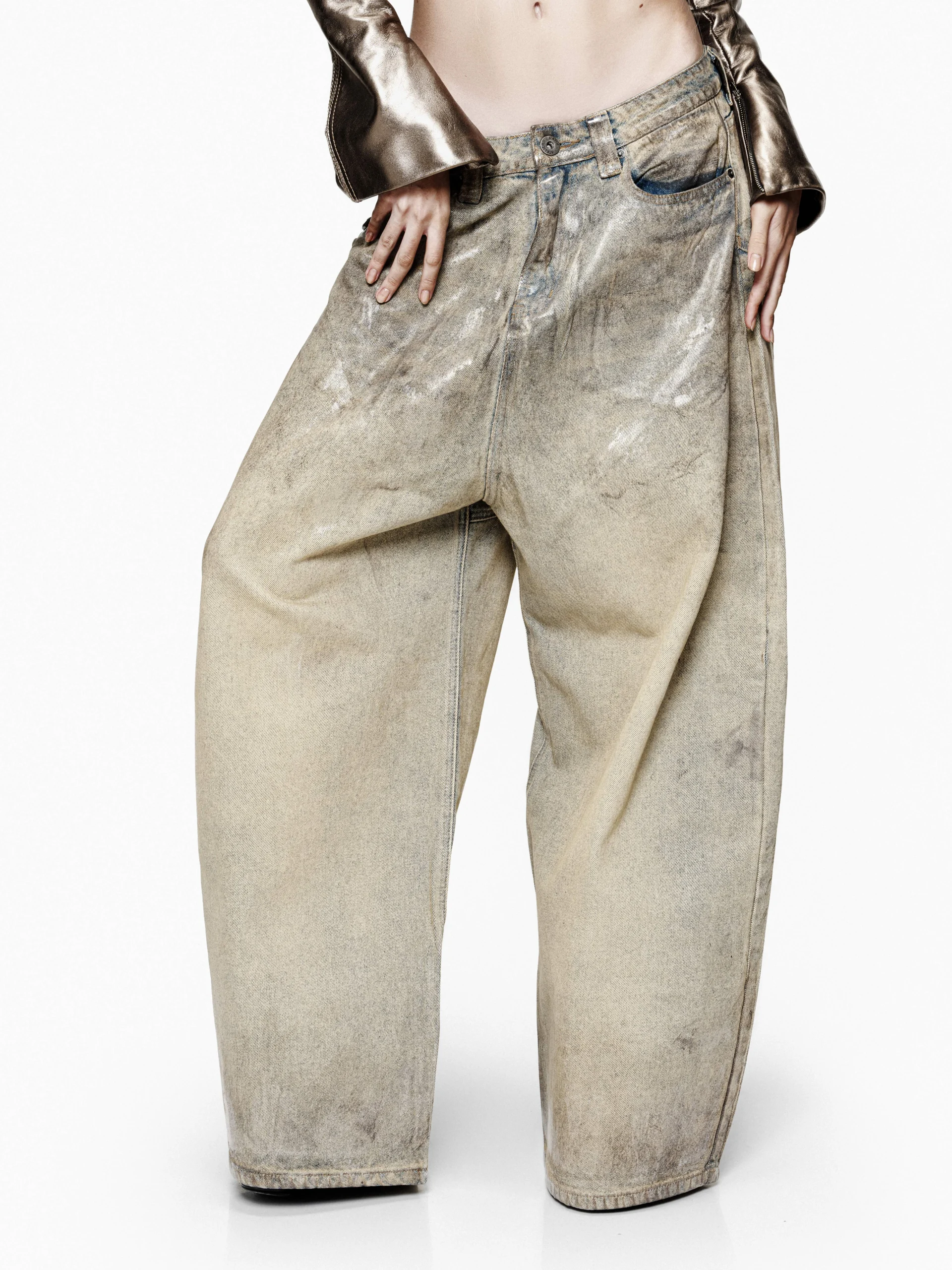SIP & SPILL JEANS