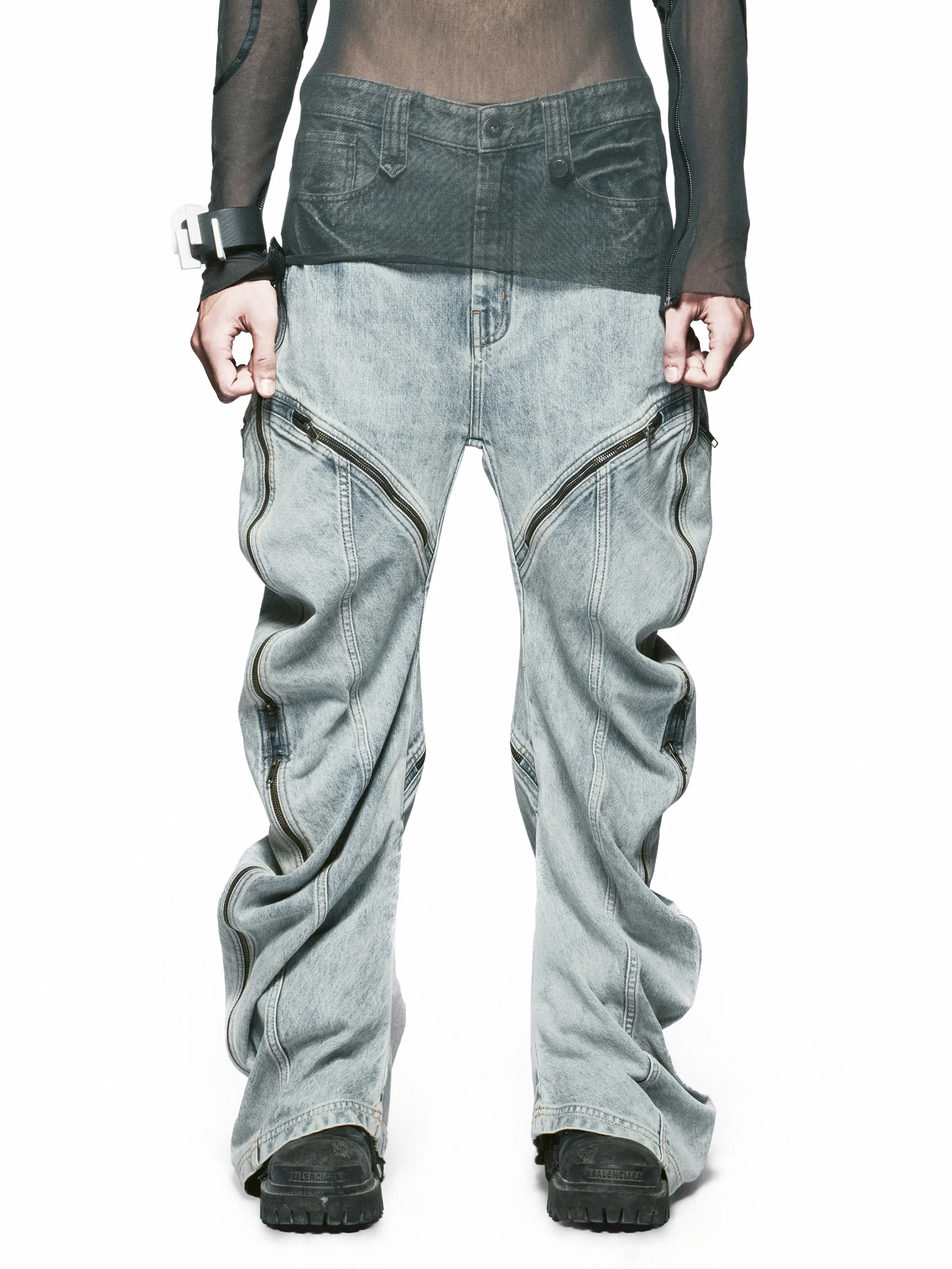 J.O.M.O JEANS
