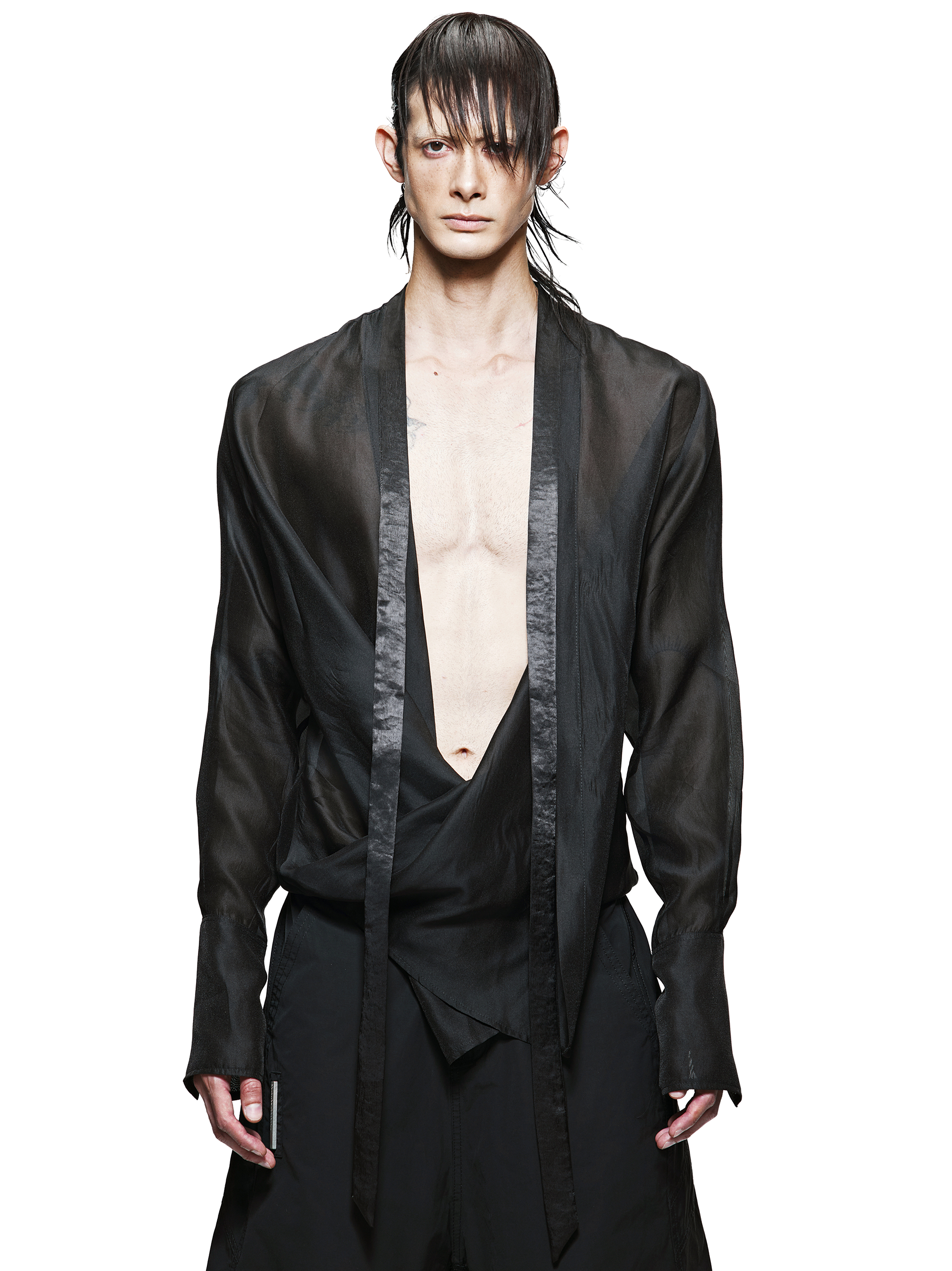 MEN’S DEEP PLUNGE BLOUSE