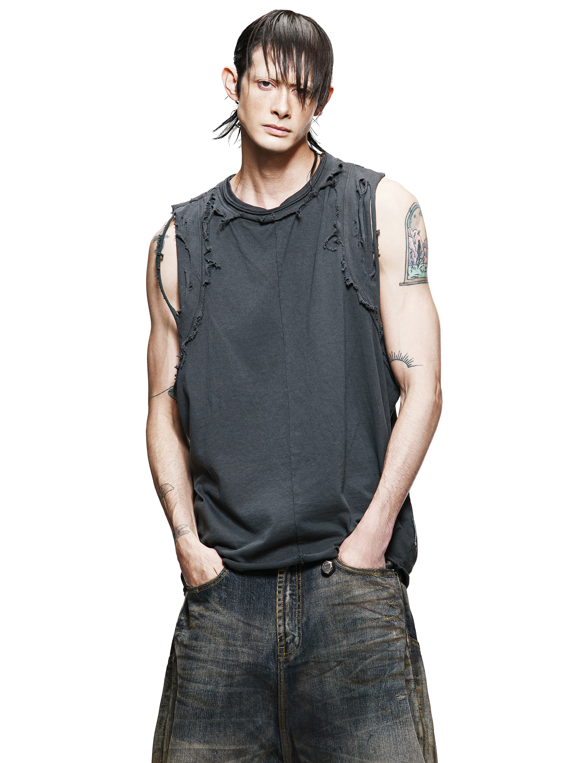 OFF-DUTY TANKTOP